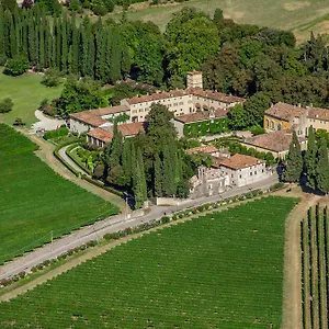 Vakantieboerderij La Foresteria Serego Alighieri, SantʼAmbrogio di Valpolicella
